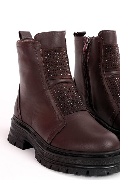 Lal Shoes & Bags Jayla Kadın Hakiki Deri Taş Detaylı Lastikli Yandan Fermuarlı Bot b4149-Kahverengi