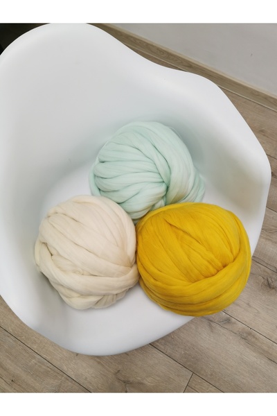 Kardelia Giant knitting yarn, merino wool, 1 kg