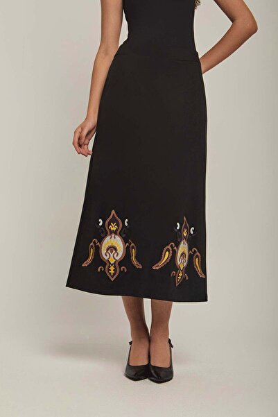 DALYDRESS Embroidered Midi Skirt