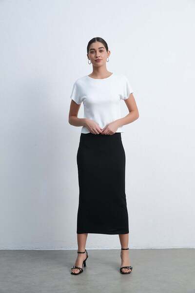 Livia Solid Knitted Midi Skirt