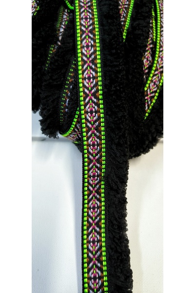 ALTAY AKSESUAR هامش شرابة سوداء مع شريط عرقي أخضر نيون