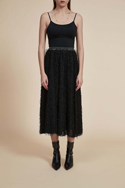 Yola Solid Midi Skirt with Fur