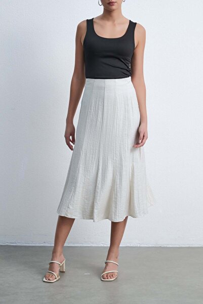 Livia Solid Loose Fit Midi Skirt