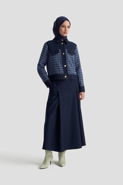 Armine TREND Διπλό κοστούμι τουίντ με χρυσό κουμπί με λεπτομέρεια διακοσμητική τσέπη και φούστα Indigo 25KT605