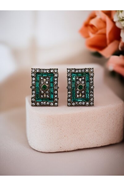 FAYRA ACCESSORIES أقراط مستطيلة من حجر الزركون