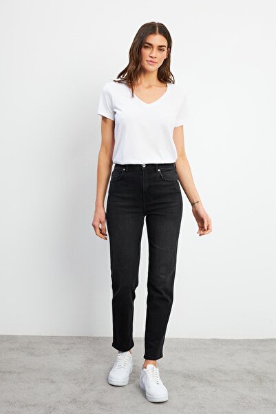 VENA Maria Black Slim Mom Jean Pants-Black