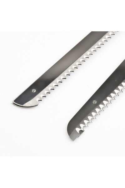 Girmi Electric Knife with ergonomic handle, stainless steel blades, pulse function, black