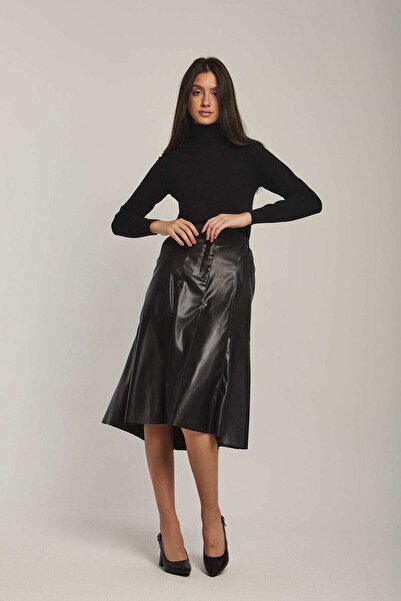 DALYDRESS تنورة جلدية قصيرة