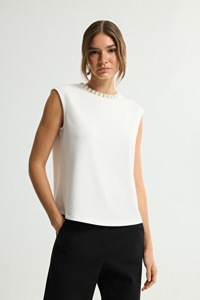 Love My Body Yakası Taş Detaylı Örme Bluz