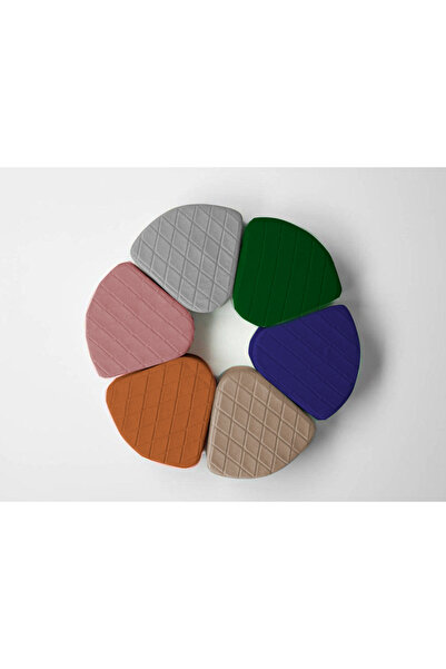 DeccoStil Pisa Maxi Üçgen Puf / Orta Sehpa / 75x75 Cm H:40 Cm