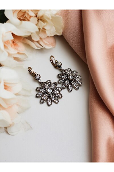 FAYRA ACCESSORIES Zircon Stone Flower Figured Earrings