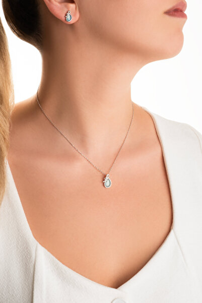 So CHIC... Kalsedon Parıltısı 18 Ayar Beyaz Altın Kaplama 43 Cm Gümüş Kolye