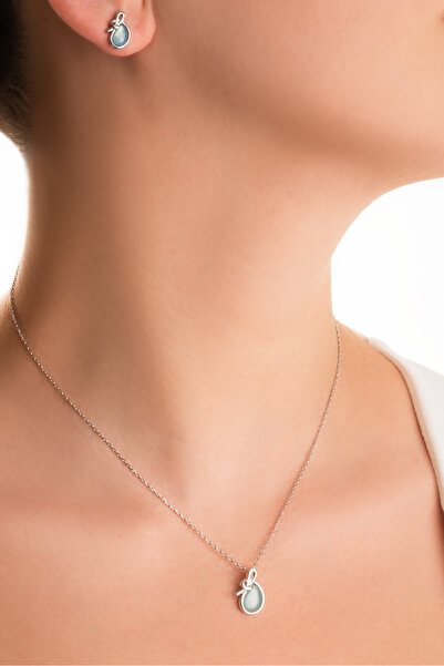 So CHIC... Kalsedon Parıltısı 18 Ayar Beyaz Altın Kaplama 43 Cm Gümüş Kolye