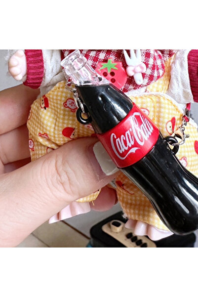 Choice أخرى 1 دمية محشوة مع إكسسوارات - قلادة صغيرة على شكل علبة كولا - إكسسوارات قلادة لابوبو كولا