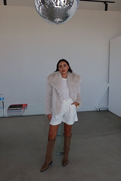 Özge Özgenç Beli Lastikli Yandan Cepli Şort