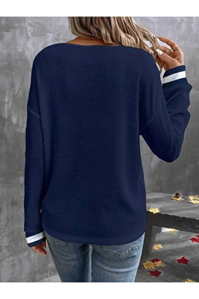 Kokosh moda Női V-nyakú csíkos, részletgazdag waffle blúz