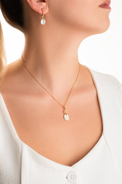 So CHIC... Masalı 18 Ayar Sarı Altın Kaplama Gümüş Küpe