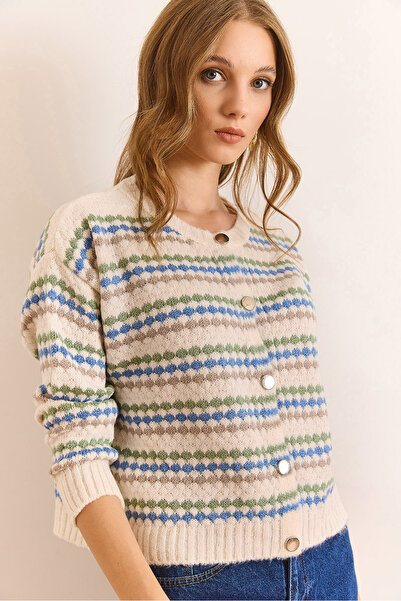 Olalook Women's Ecru Soft Textured Buttoned Knit Cardigan Hrk-19000401