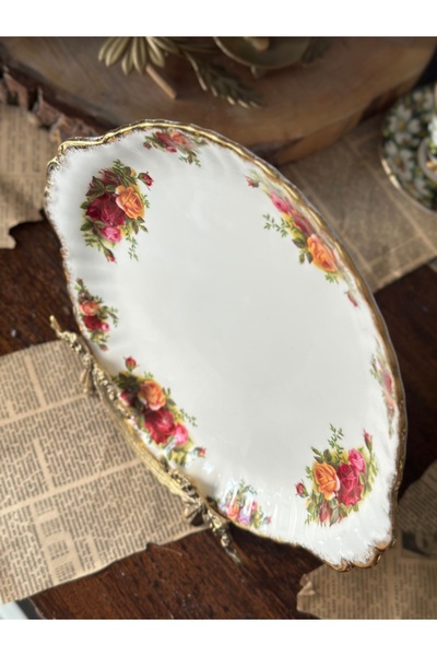 Royal Albert Antique Old Country Roses Porcelain Rose Handled Tray Presentation Plate