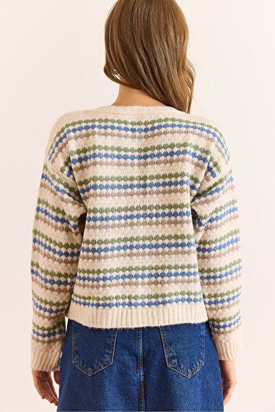 Olalook Kadın Ekru Yumuşak Dokulu Düğmeli Triko Hırka HRK-19000401