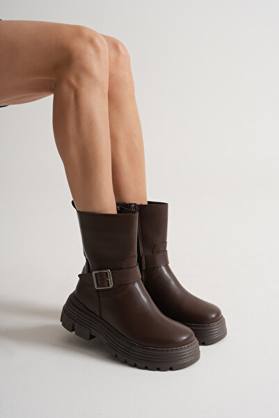 Tonny Black Γυναικείες μπότες με φερμουάρ με λεπτομέρεια με αγκράφα με χοντρή σόλα EVA σε καφέ χρώμα