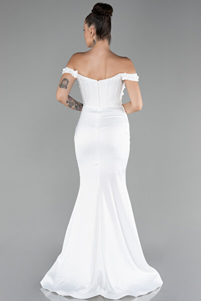 Abiyefon Ekru Çiçekli Kayık Yaka Yırtmaçlı Uzun Saten Abiye ABU4264