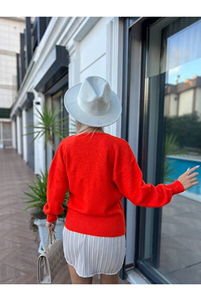 For Angels Double-Breasted Sweater with Rose Accessories