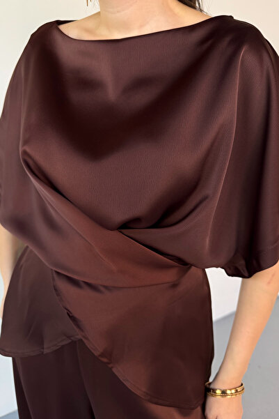 Cappmoda Tkm-0298 Bitter Brown Thick Satin Wide Collar Tie Detail Double Suit