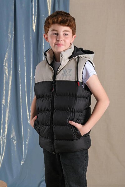 Pina Kids Çıkarılabilir Kapüşonlu Su Geçirmez Erkek Çocuk Şişme Yelek Iki Renk