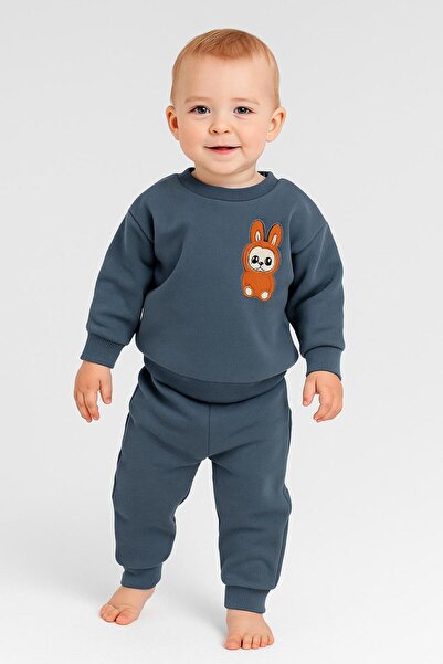 NoveraM Erkek Bebek Alt Üst Takım 9-12-18-24 Ay – 3 İplik Kumaş –Tavşan Nakışlı
