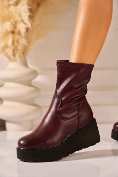 Joana Ghete dama cu platforma Bordo din Piele Ecologica Yashay