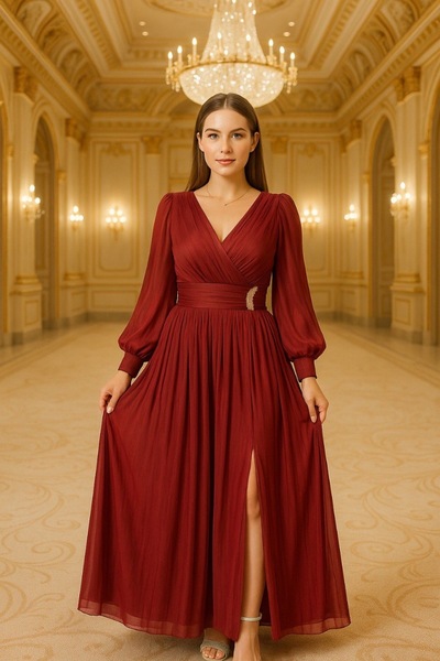 CAREZZA Elara – Belted Evening Dress with Stone Brooch Detail