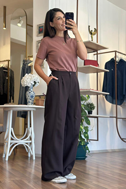 Unique Boutique Bitter Brown Elastic Waist Wrinkle-Free Fabric Palazzo Pants