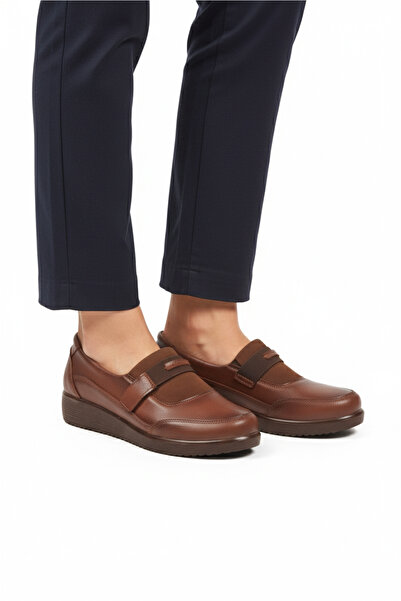 AYAKMOD حذاء نسائي كاجوال مرن وخفيف الوزن من طابا فيلكرو 293127 Z