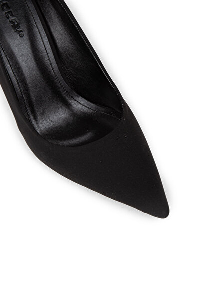 Deery Women's Black Suede Stiletto
