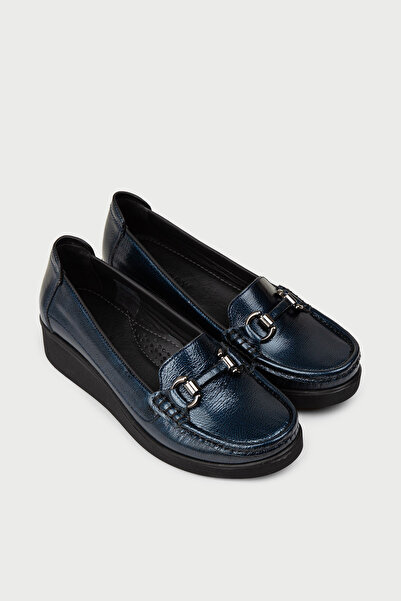 Deery Women's Navy Blue Genuine Leather Casual Shoes