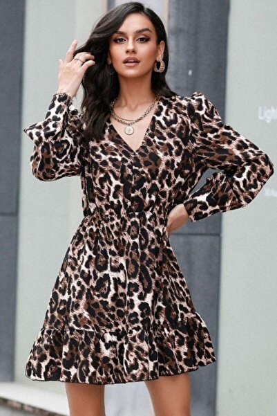 Mossta Leopard Print V-Neck Ruffled Crepe Dress - Leopard