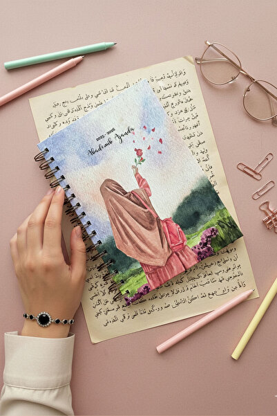 Fobinote 2025-2026 A5 Spiralli Akademik Ajanda Sert Kapak Leyl