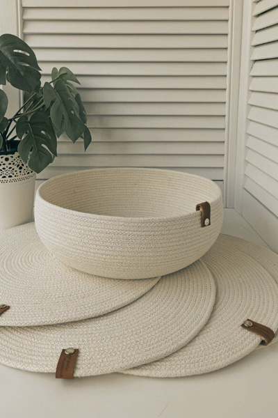 Salvia Dione 6-Piece Wicker Placemats, Jute American Service Plate Mats - Lux Tableware Presentation Stain Resistant - 6 Jute Placemats