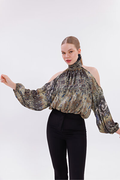 Moda Palmiss Γυναικεία μπλούζα σιφόν με έθνικ σχέδιο με λαιμόκοψη με λαιμόκοψη