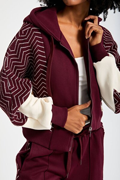 its basic Women's Burgundy Color W5-35 Hooded Sweatshirt Fleece Tracksuit Bottom 2-Piece Combination Fabric Design Set
