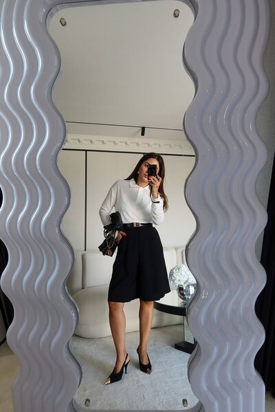 Özge Özgenç Pleated Basic Fabric Shorts