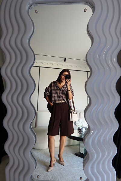 Özge Özgenç Pleated Basic Fabric Shorts
