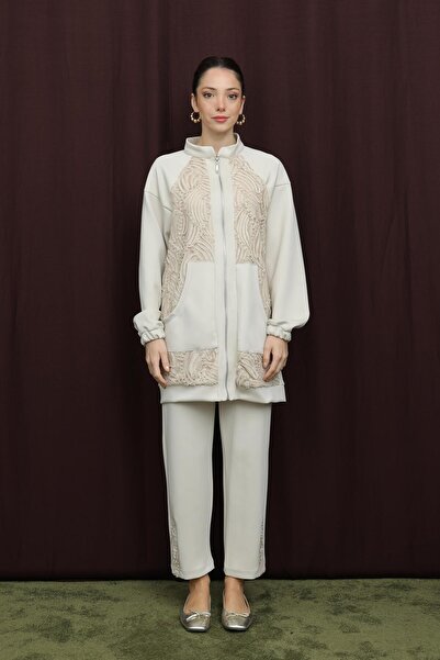 Puane Kadın Dantel Detaylı Hakim Yakalı Fermuarlı Takım - 14387TKS - Ekru