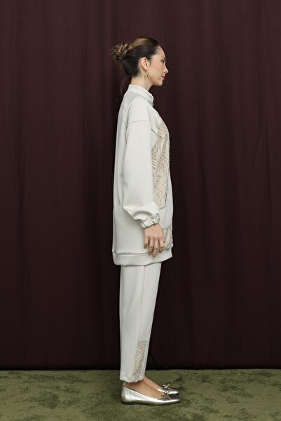 Puane Kadın Dantel Detaylı Hakim Yakalı Fermuarlı Takım - 14387TKS - Ekru