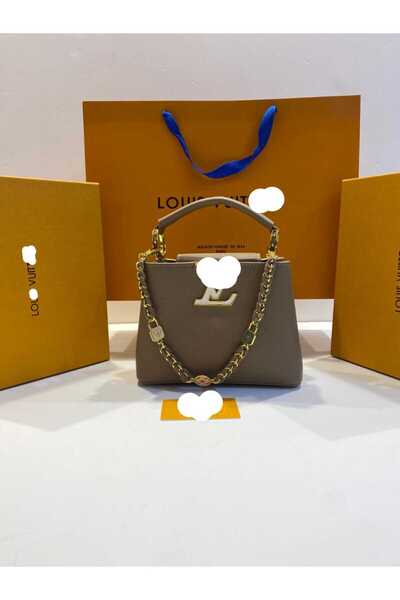 LOU Shoulder bag, an exact copy of the famous brand. It comes with a box, a bag, and a warranty card with the same brand name.