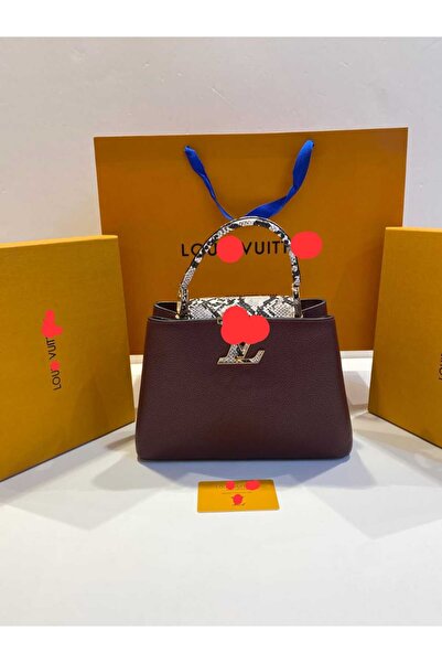 LOU Shoulder bag, an exact copy of the famous brand. It comes with a box, a bag, and a warranty card with the same brand name.