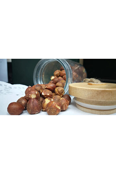 Fustuq & Hail Raw Hazelnut