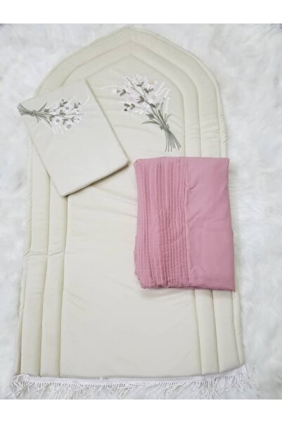 SNOOZYL Prayer set consisting of an embroidered padded sponge rug and a prayer sheet. Excellent soft, cool material to give you comfort and a Quran home.