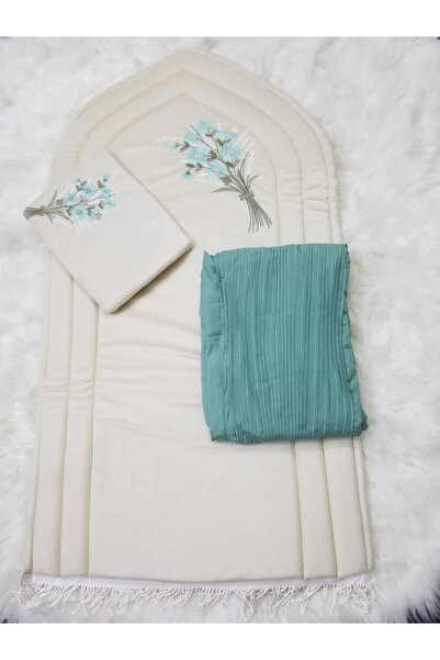 SNOOZYL Prayer set consisting of an embroidered padded sponge rug and a prayer sheet. Excellent soft, cool material to give you comfort and a Quran home.